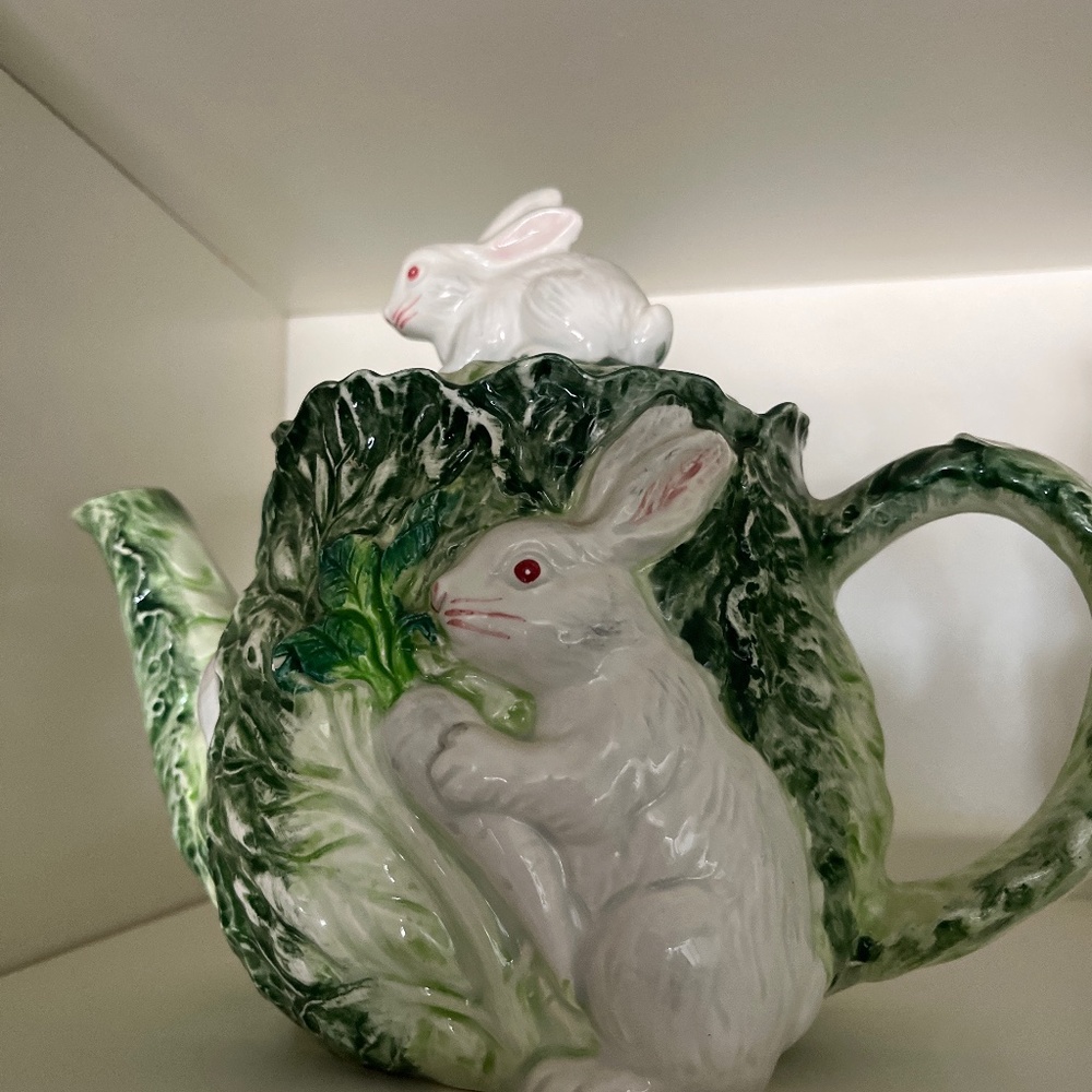 Shafford Rabbit Patch teapot